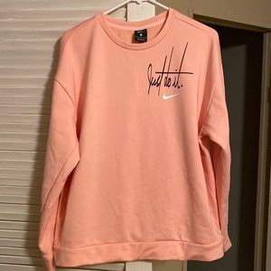 Women’s Nike sweatshirt